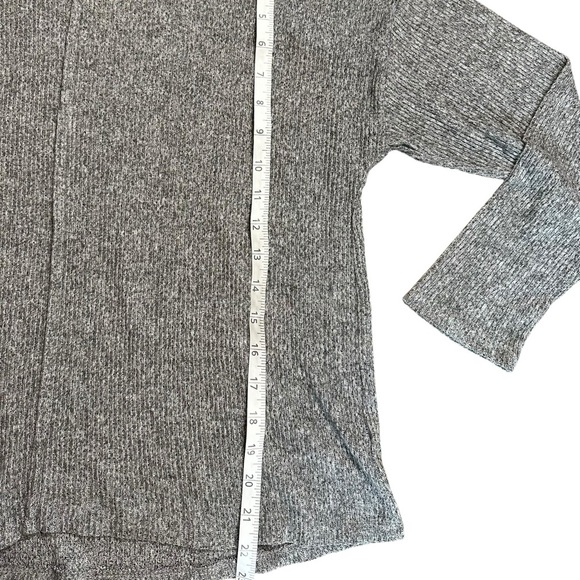 Vince Camuto Gray Ribbed Mock Neck Sweater Women’s Medium - Picture 5 of 5